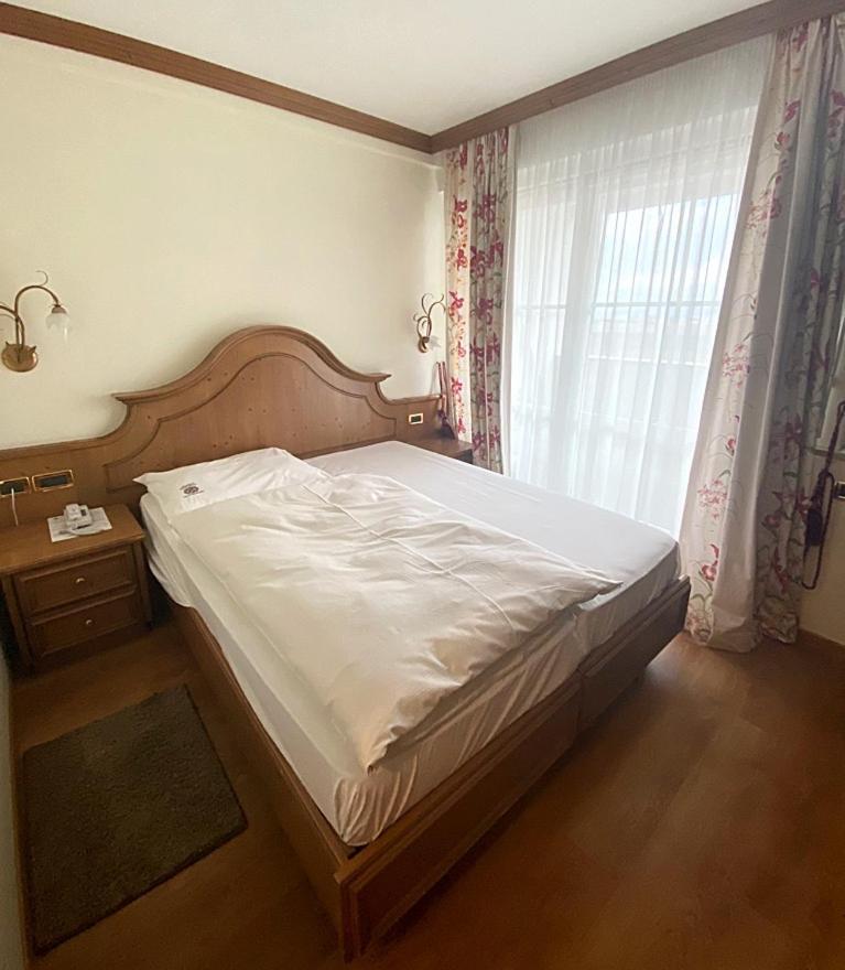 Hotel Comfort Erica Dolomiti Val D'Adige Salorno Bagian luar foto