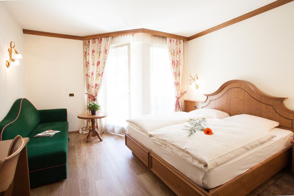 Hotel Comfort Erica Dolomiti Val D'Adige Salorno Ruang foto