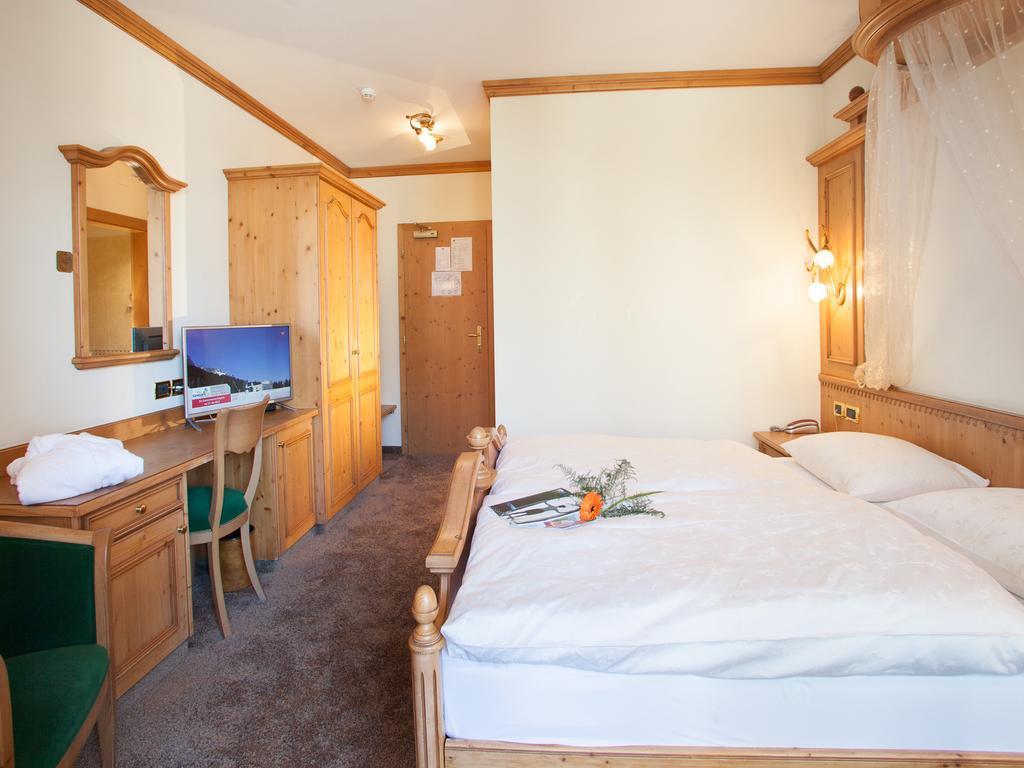 Hotel Comfort Erica Dolomiti Val D'Adige Salorno Bagian luar foto